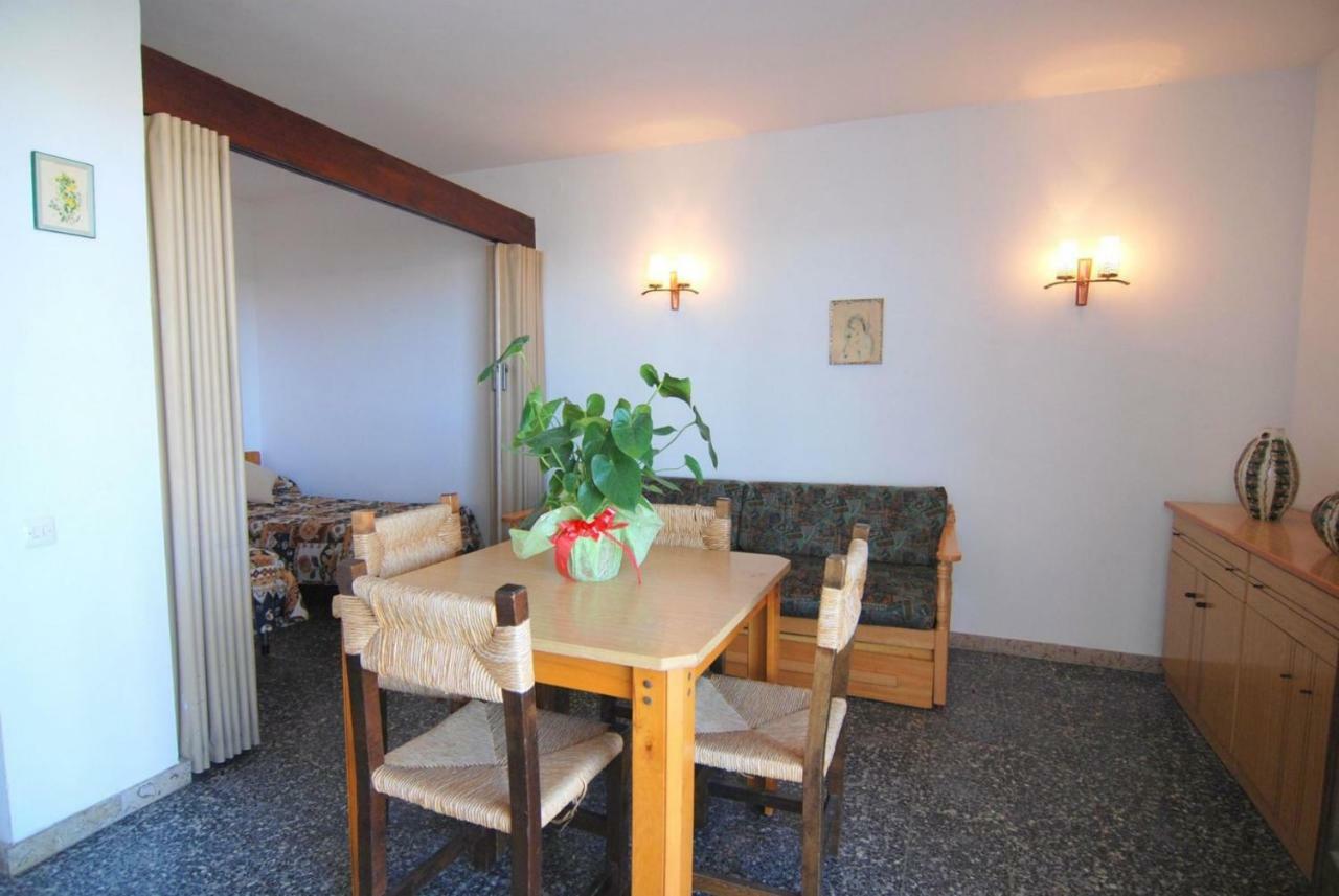 Aries Basic Apartman Salou Kültér fotó